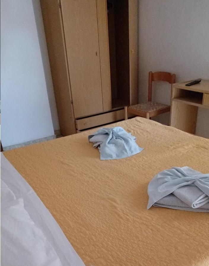 Hotel Villa Del Prato Cucina Romagnola E Possibilita Pacchetto Spiaggia Bellariva Di Rimini Kültér fotó