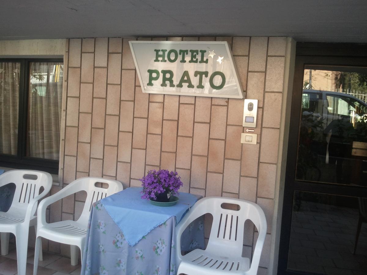 Hotel Villa Del Prato Cucina Romagnola E Possibilita Pacchetto Spiaggia Bellariva Di Rimini Kültér fotó